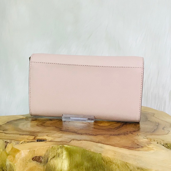 Michael Kors Jet Set Large Phone Crossbody Bag - Picture 4 of 8